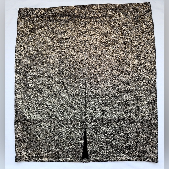 TORRID Women Plus Size Chic Gold Shimmer/Glitter Stretch Skirt Lined Pull On 26 - Picture 4 of 16
